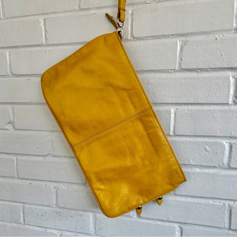 HOBO International Yellow Leather Wristlet Clutch Zipper Accents, EUC MSRP $145 - Picture 8 of 12